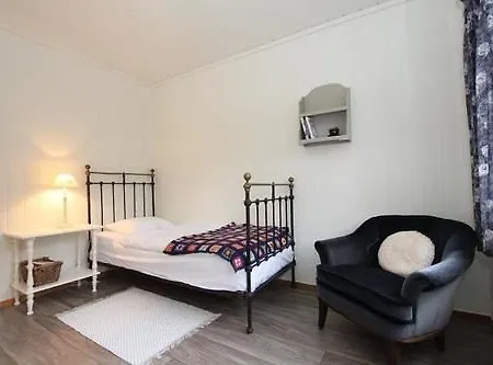 Vandrerhjem * Tønsberg