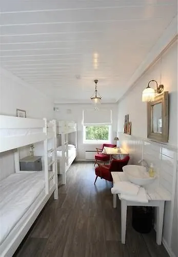 Tonsberg Vandrerhjem אכסניה *